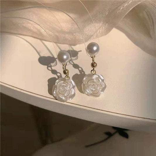 JuJumoose Silver Needle Camellia Earrings