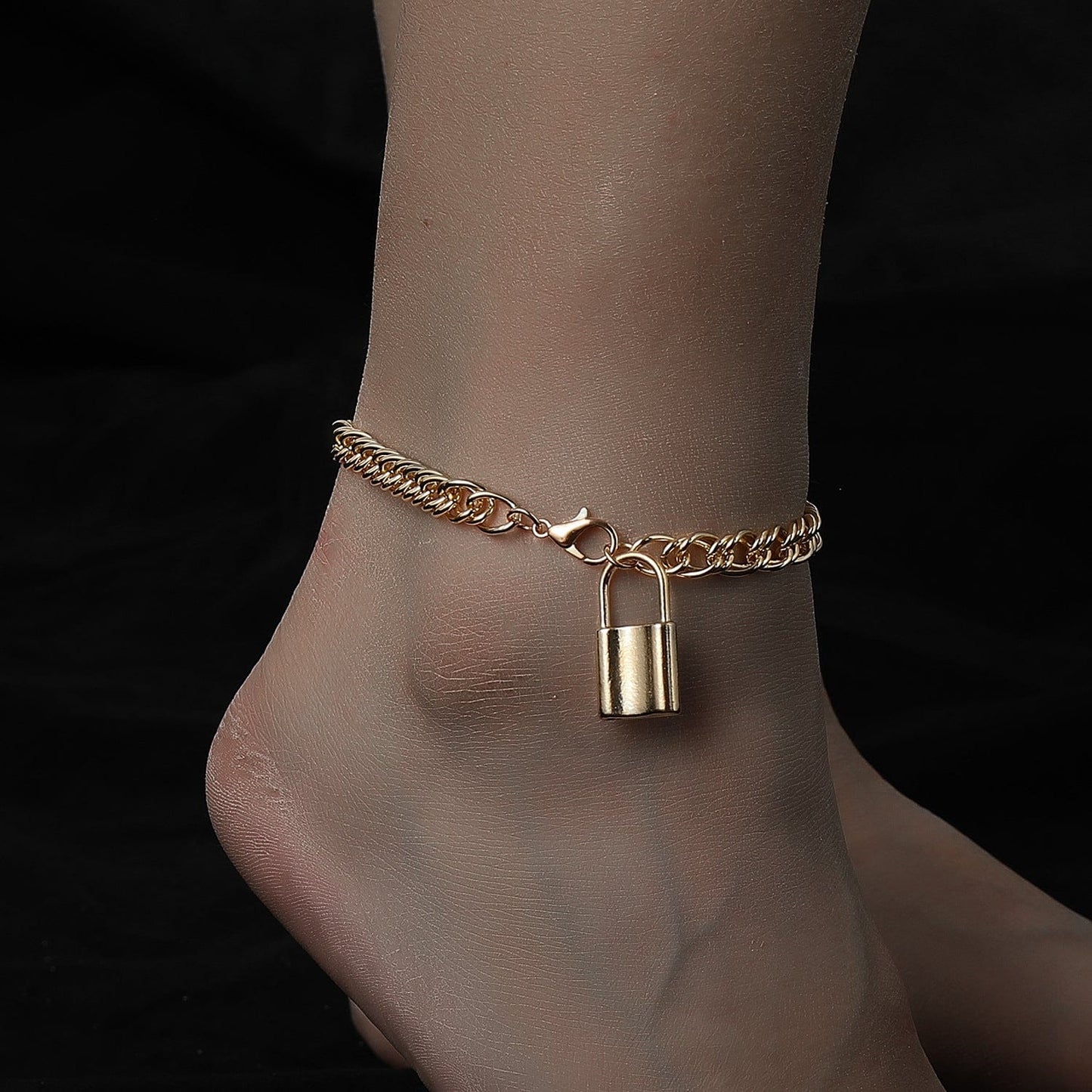 JuJumoose Retro geometric lock pendant anklets