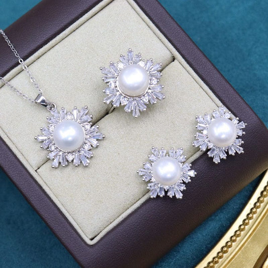 JuJumoose Gold-Plated Snowflake Pearl Set