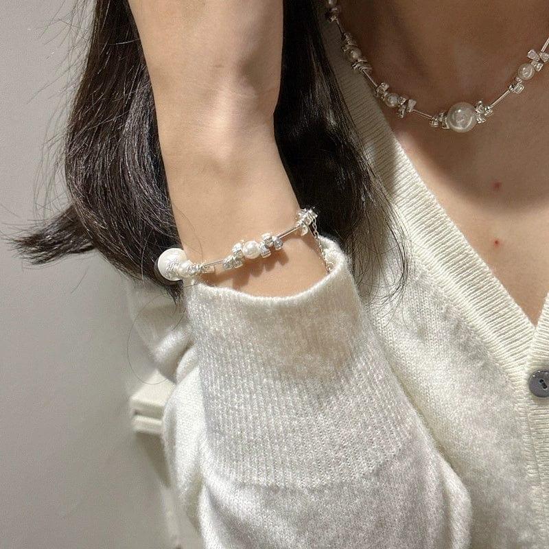 JuJumoose S925 Pure Silver Irregular Silver Chip Shell Pearl Bracelet