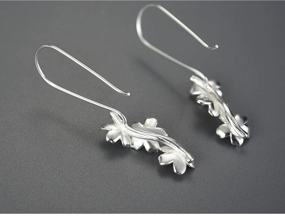 JuJumoose S925 Silver Gold-Plated Forget-Me-Not Vertical Hook Earrings