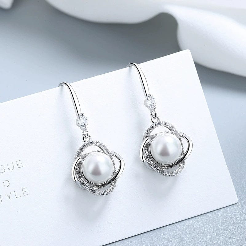 JuJumoose S999 Silver Gold-Plated Natural Pearl Four-Leaf Clover Earrings